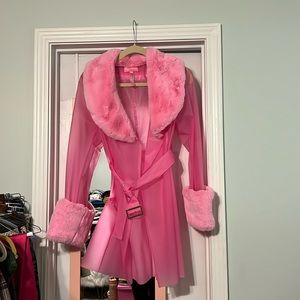Sugar Thrillz pink faux collar & cuff trench coat